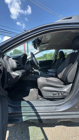 Used 2023 Subaru Outback Premium AWD/4WD image 11
