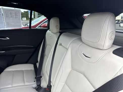Used 2023 Cadillac XT4 Sport image 28