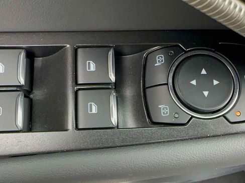 Certified 2025 Ford Explorer Active image 15