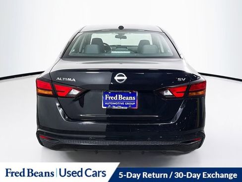 Used 2024 Nissan Altima 2.5 SV image 6