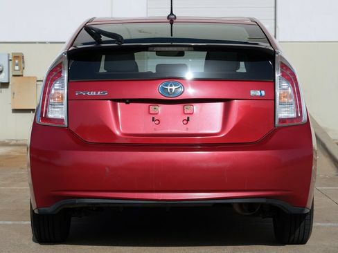 Used 2013 Toyota Prius Three FWD image 16