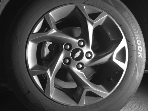 Used 2025 Chevrolet Trax LT image 12