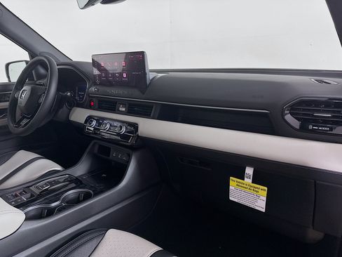 New 2026 Honda Passport TrailSport Elite image 38