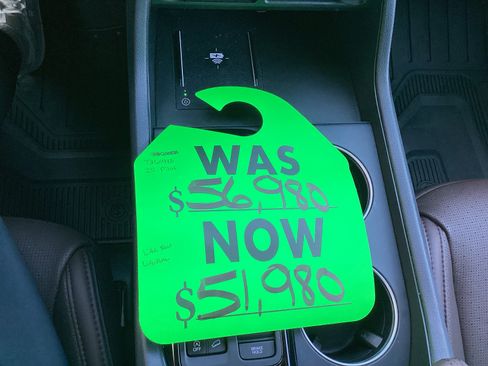 Used 2025 Honda Pilot Elite image 50