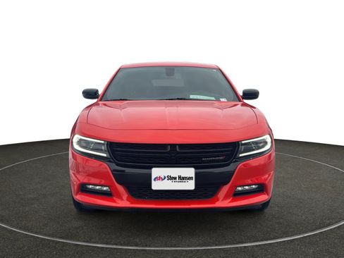 Used 2022 Dodge Charger SXT w/ Blacktop Package image 9