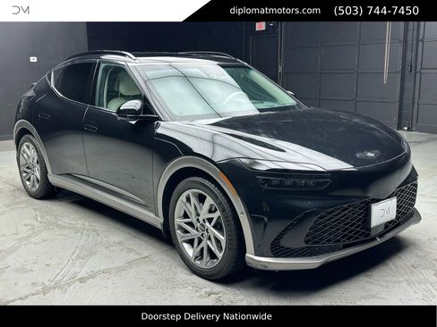 Used 2024 Genesis GV60 Advanced image 9