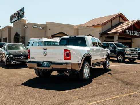 Used 2023 RAM 3500 Limited AWD/4WD image 7