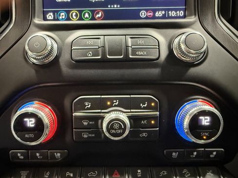 Used 2023 GMC Sierra 2500 AT4 image 15