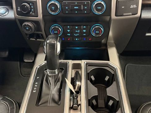 Used 2019 Ford F150 Lariat AWD/4WD image 13