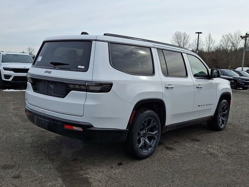 New 2026 Jeep Grand Wagoneer Limited w/ Premium Group II AWD/4WD image 8
