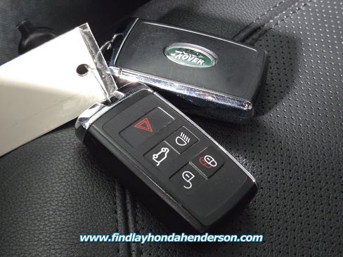 Used 2024 Land Rover Defender 110 S AWD/4WD image 32