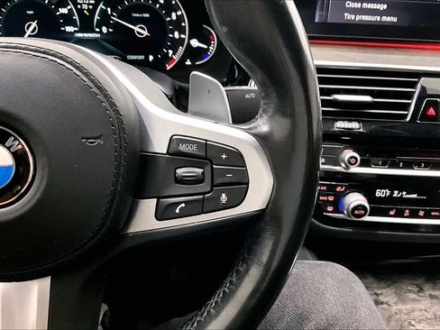 Used 2019 BMW M550i xDrive w/ Premium Package 2 AWD/4WD image 22