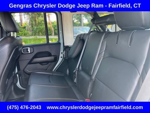 Used 2024 Jeep Wrangler Unlimited Sahara w/ Safety Group AWD/4WD image 41