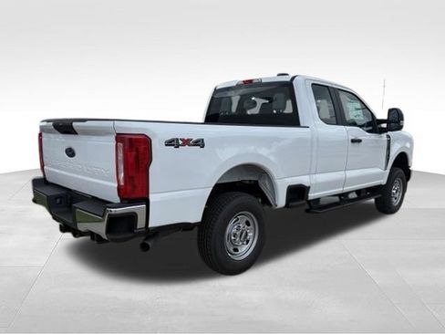 New 2026 Ford F250 XL w/ XL Chrome Package AWD/4WD image 16