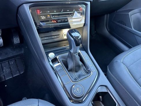 New 2026 Volkswagen Taos SE image 26