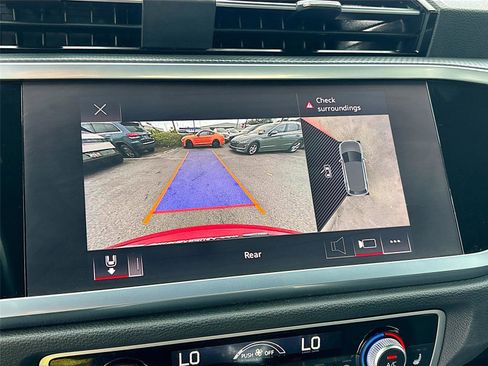 Used 2022 Audi Q3 2.0T Premium Plus w/ Premium Plus Package image 14