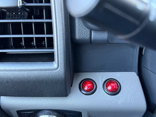Used 2022 Ford F550 4x4 Crew Cab Super Duty image 17