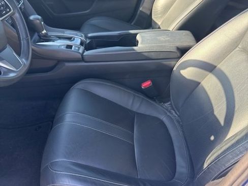 Used 2018 Honda Civic Sport Touring image 2