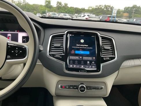 Certified 2024 Volvo XC90 B6 Plus AWD/4WD image 16