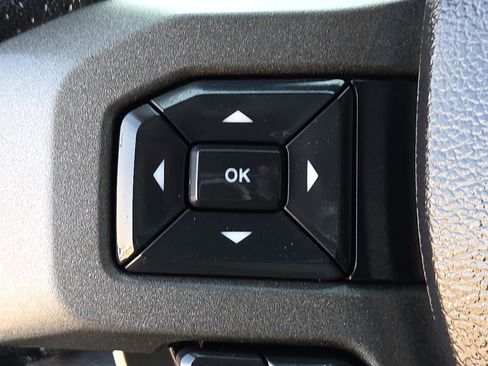 Used 2019 Ford F150 Raptor w/ Equipment Group 802A Luxury image 34