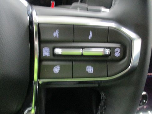 New 2026 GMC Terrain Elevation w/ Elevation Premium Package FWD image 20