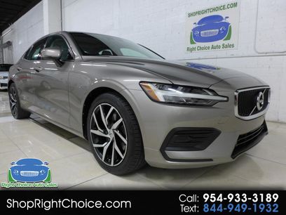 Used 2020 Volvo S60 T5 Momentum