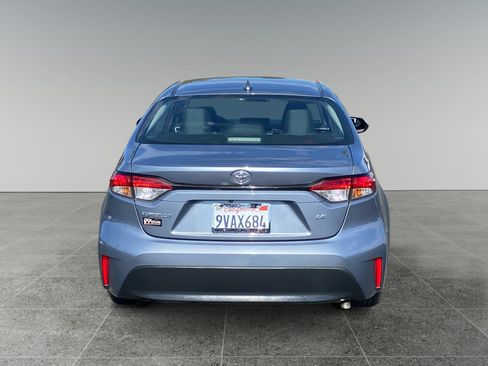 Used 2025 Toyota Corolla LE FWD image 4
