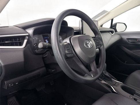 Certified 2024 Toyota Corolla LE FWD image 4