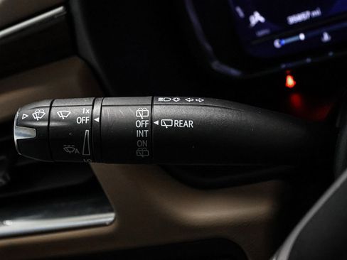 Used 2023 Chevrolet Suburban Premier w/ Premium Package 2 image 38