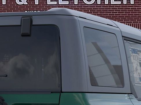 New 2025 Ford Bronco Outer Banks w/ Sasquatch Package image 25