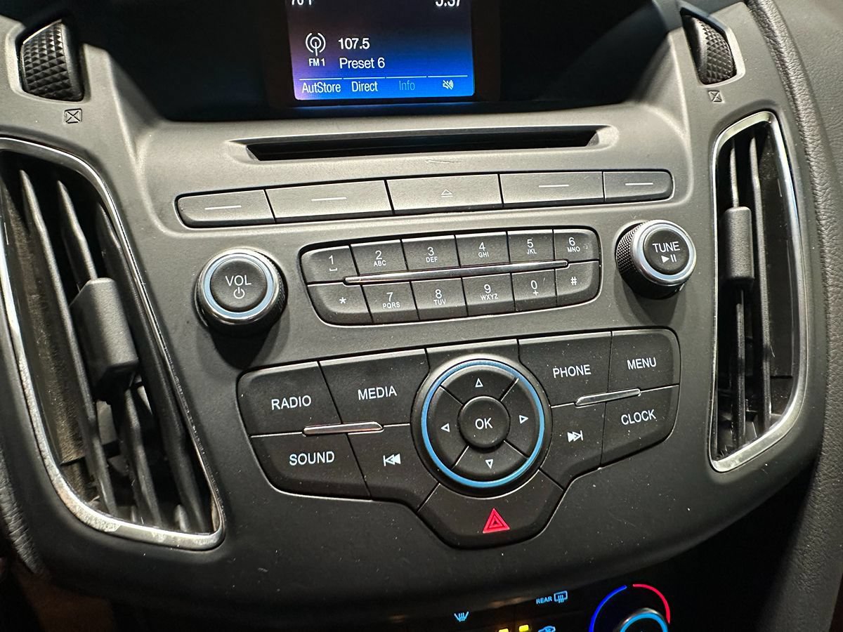 Used 2016 Ford Focus ST FWD image 32