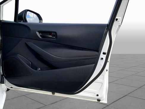 Used 2024 Toyota Corolla LE FWD image 22