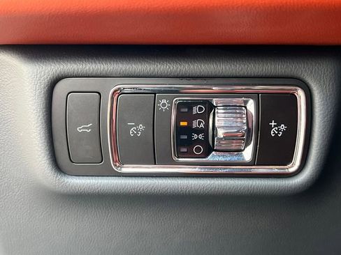 Used 2025 Lincoln Aviator Reserve w/ Equipment Group 201A image 25