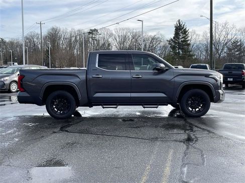 Used 2023 Toyota Tundra Limited image 6
