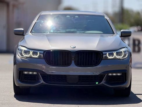 Used 2016 BMW 740i RWD image 4