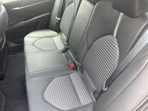 Used 2024 Toyota Camry SE FWD image 21