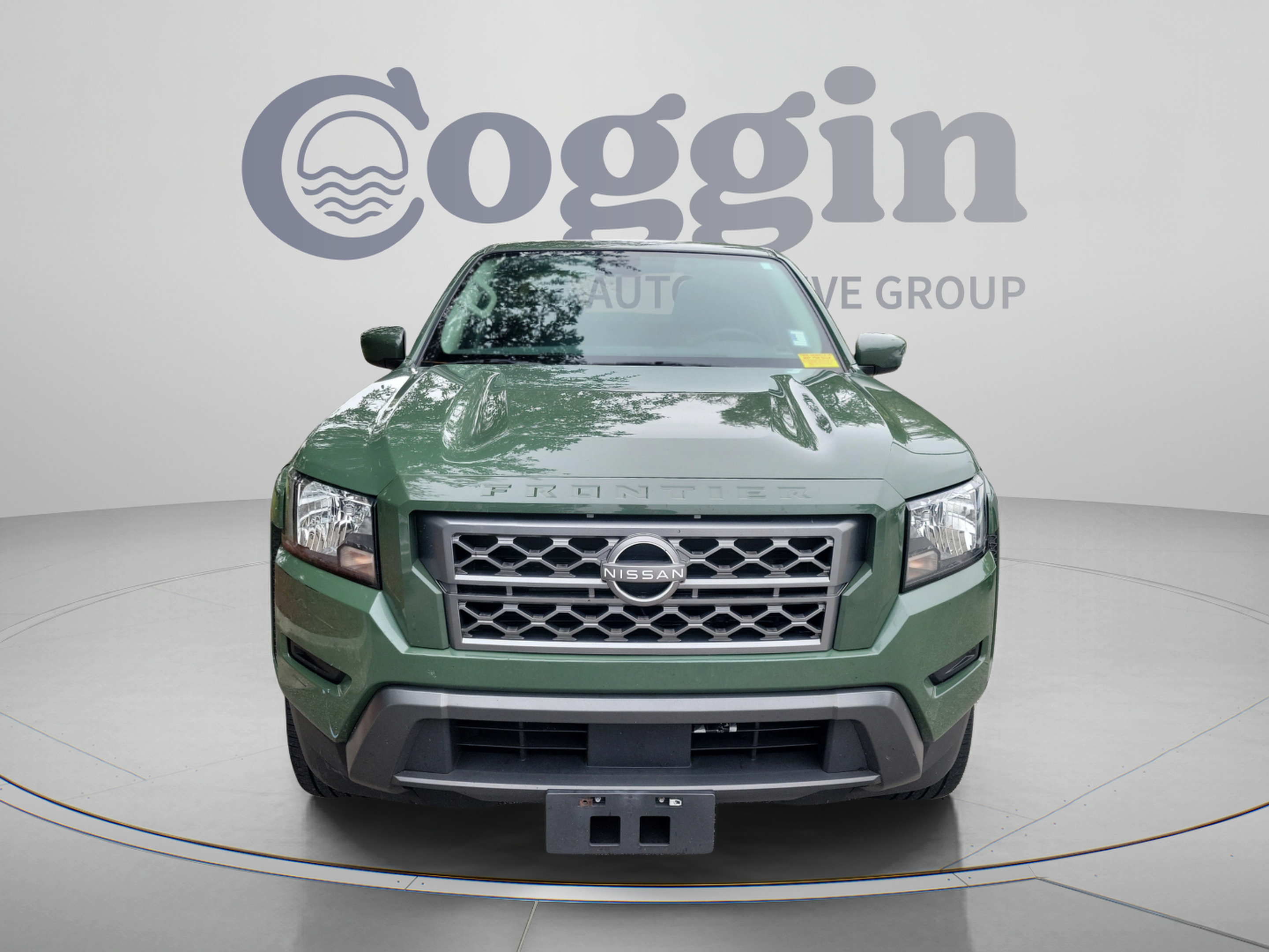 Used 2024 Nissan Frontier SV w/ Technology Package RWD image 9