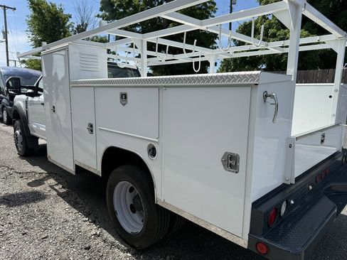 Used 2023 Ford F450 XL w/ XL Chrome Package RWD image 42