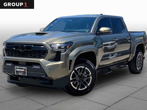 Used 2025 Toyota Tacoma TRD Sport w/ TRD Sport Upgrade Package RWD image 1