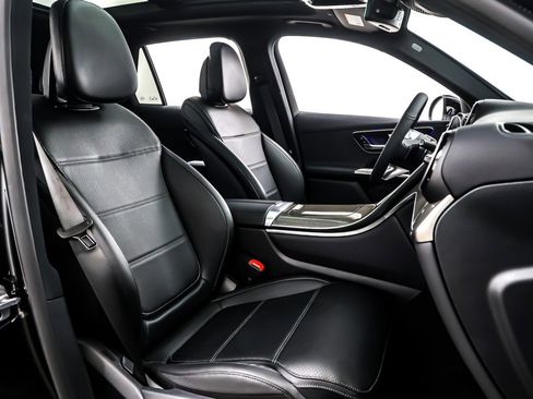 New 2026 Mercedes-Benz GLC 300 image 8