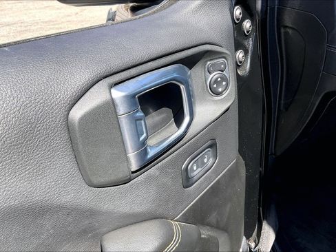 Used 2024 Jeep Wrangler Sahara w/ Technology Group image 33