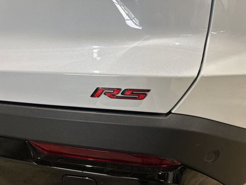 New 2026 Chevrolet Equinox RS w/ Convenience Package III AWD/4WD image 14