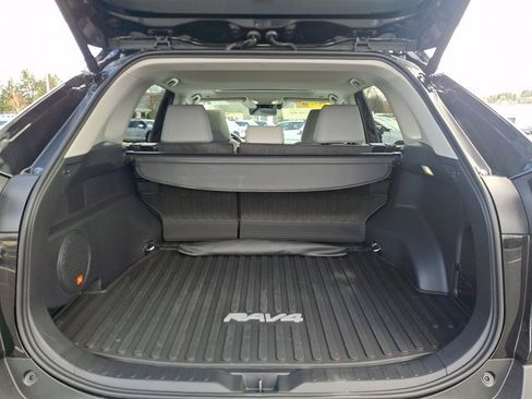 Certified 2025 Toyota RAV4 Limited w/ Advanced Technology Package image 28