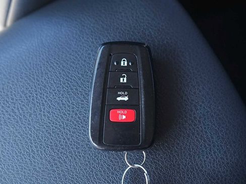 Used 2023 Toyota Camry SE w/ Convenience Package image 28