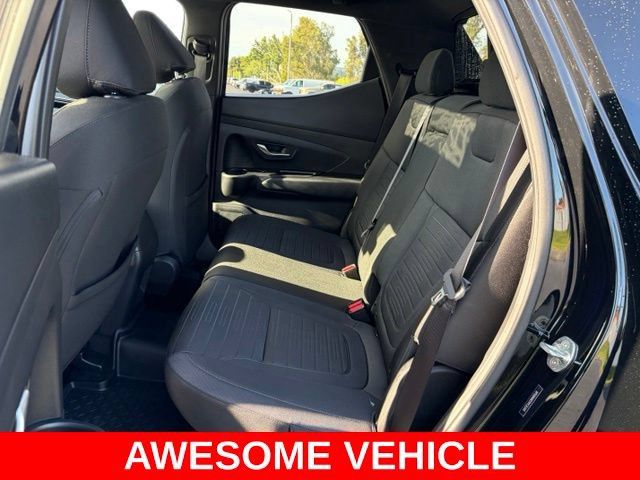 Used 2022 Hyundai Santa Cruz SEL w/ Activity Package FWD image 15