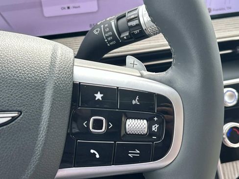 Used 2025 Genesis GV80 3.5T Advanced image 34