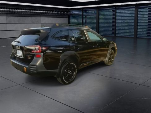 Used 2022 Subaru Outback Wilderness w/ Wilderness Package image 3