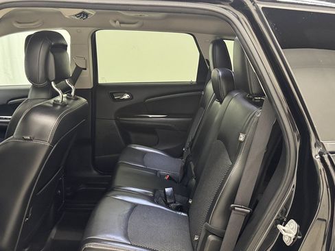Used 2019 Dodge Journey Crossroad AWD/4WD image 21