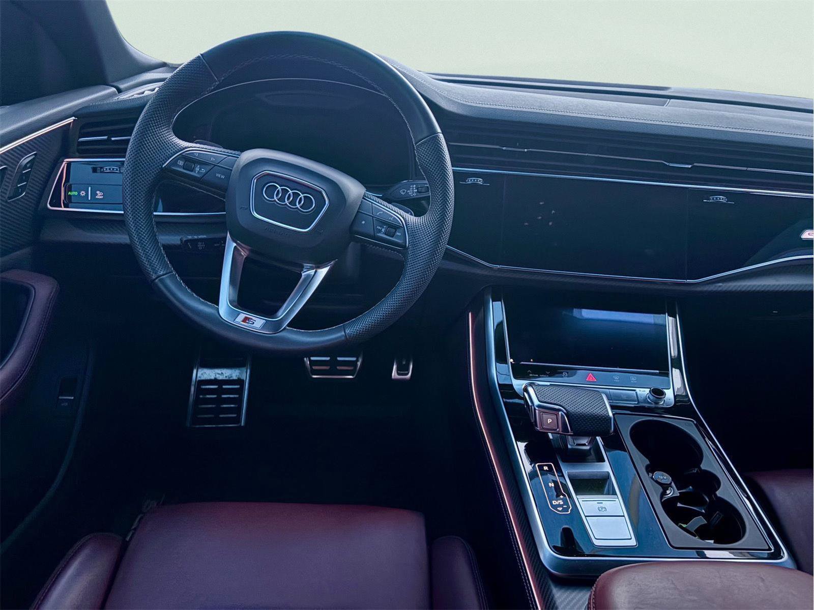 Used 2025 Audi SQ8 Premium Plus AWD/4WD image 11
