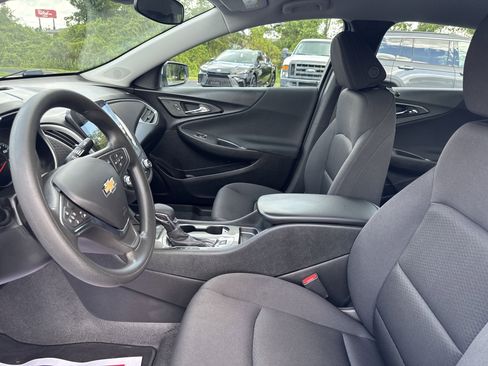 Used 2024 Chevrolet Malibu LS w/ Driver Confidence Package image 13